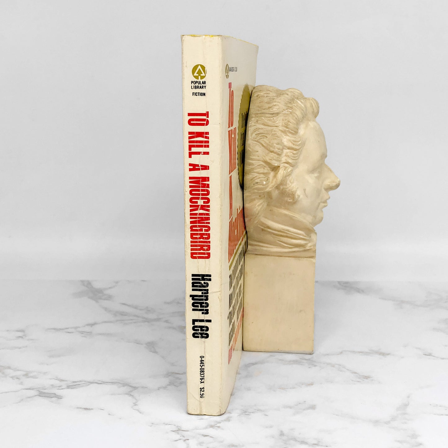 To Kill a Mockingbird by Harper Lee [VINTAGE PAPERBACK]