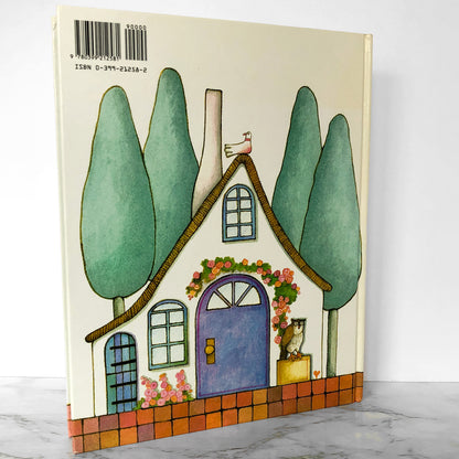 Tomie dePaola's Mother Goose SIGNED! [FIRST EDITION] 1985