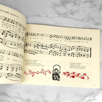 The Trapp Family Book of Christmas Songs [VINTAGE TRADE PAPERBACK] 1973 ❧ Pantheon Books