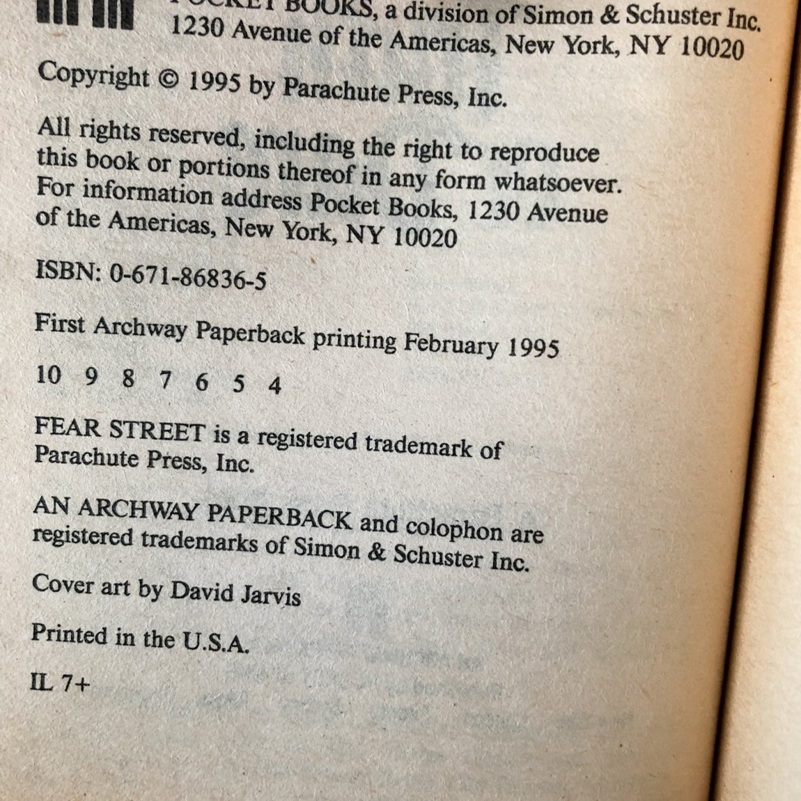 Fear Street #28: Truth or Dare by R.L. Stine [1995 PAPERBACK] - Bookshop Apocalypse