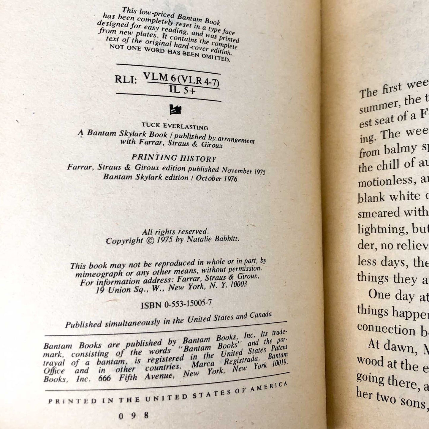 Tuck Everlasting by Natalie Babbitt [FIRST PAPERBACK EDITION] 1976
