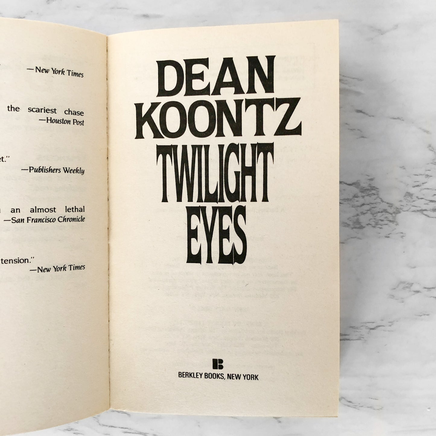 Twilight Eyes by Dean Koontz [1987 PAPERBACK]