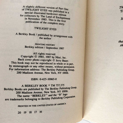 Twilight Eyes by Dean Koontz [1987 PAPERBACK]