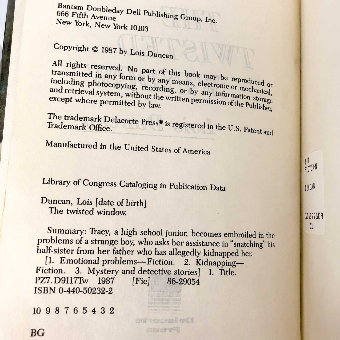 The Twisted Window by Lois Duncan SIGNED! [FIRST EDITION] 1987 • Delacorte Press