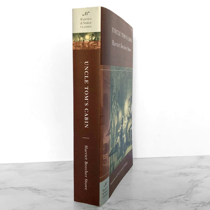 Uncle Tom's Cabin by Harriet Beecher Stowe [TRADE PAPERBACK] 2005