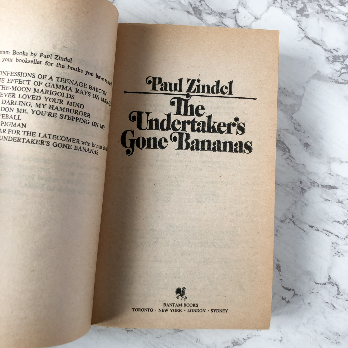 The Undertaker's Gone Bananas by Paul Zindel - Bookshop Apocalypse