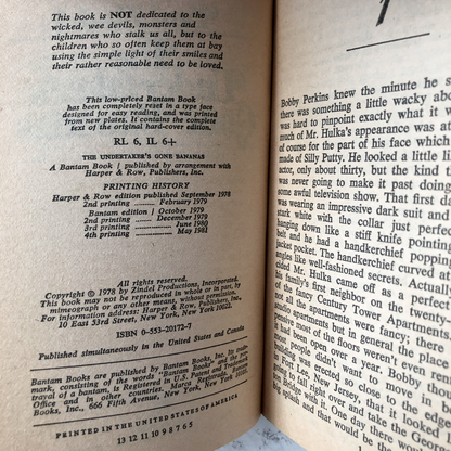 The Undertaker's Gone Bananas by Paul Zindel - Bookshop Apocalypse