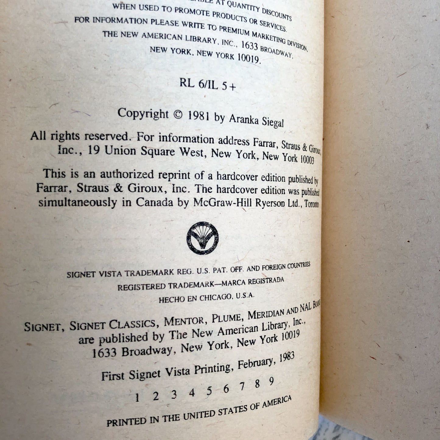 Upon the Head of the Goat: A Childhood in Hungary (1939-1944) by Aranka Siegal [FIRST PAPERBACK PRINTING] 1983