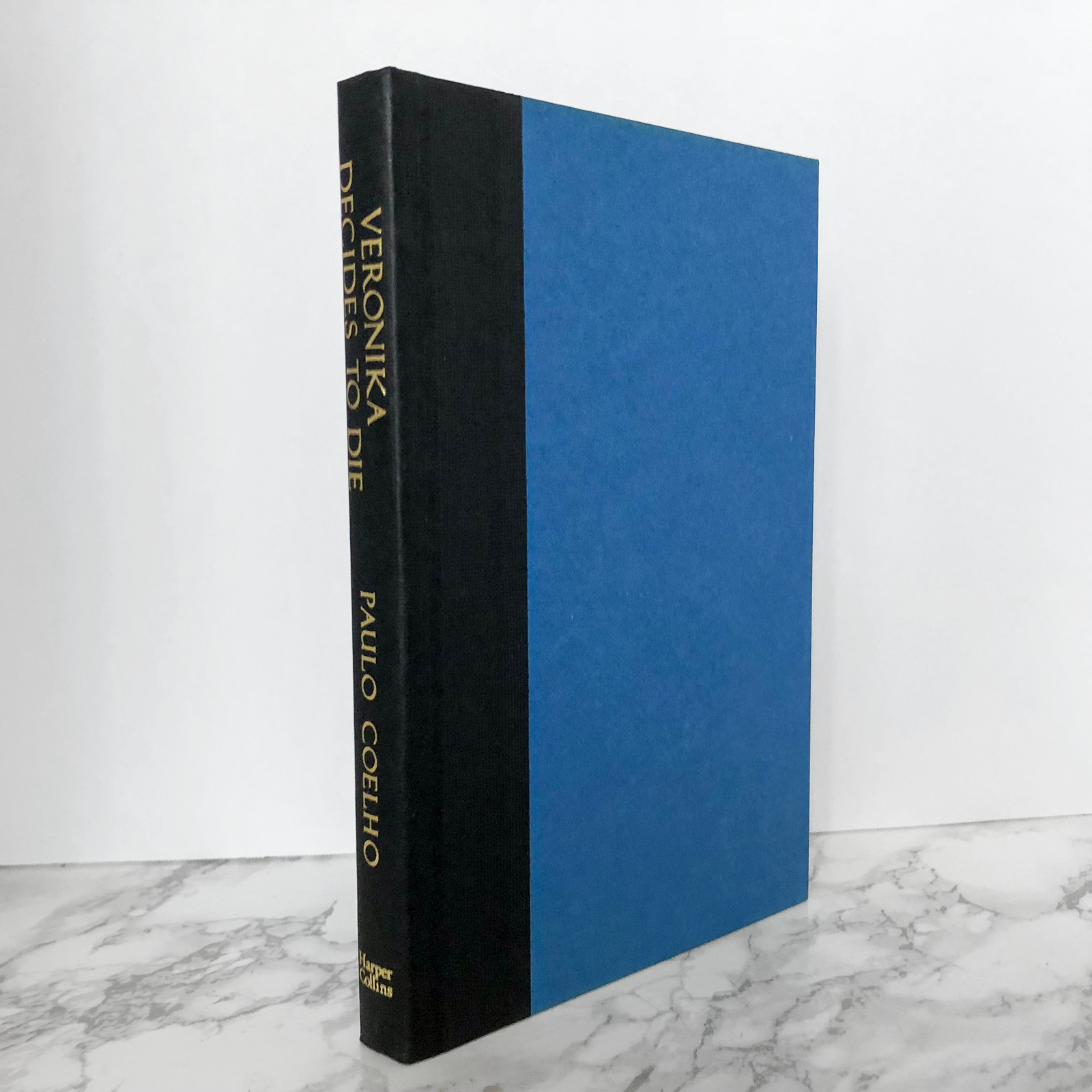 Veronika Decides to Die by Paulo Coelho  [FIRST EDITION / FIRST PRINTING] 1999 - Bookshop Apocalypse