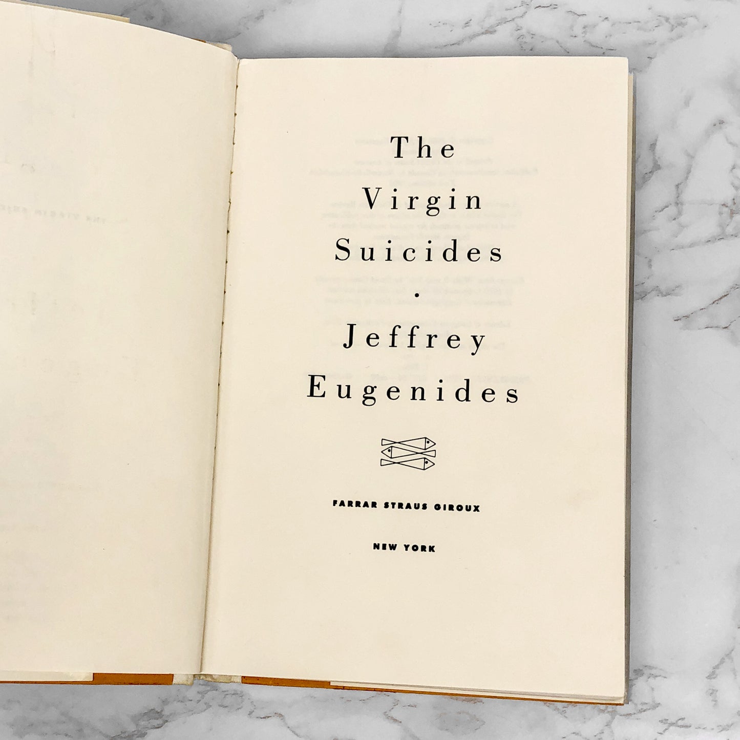 The Virgin Suicides by Jeffrey Eugenides [FIRST EDITION • FIRST PRINTING] 1993 *Condition