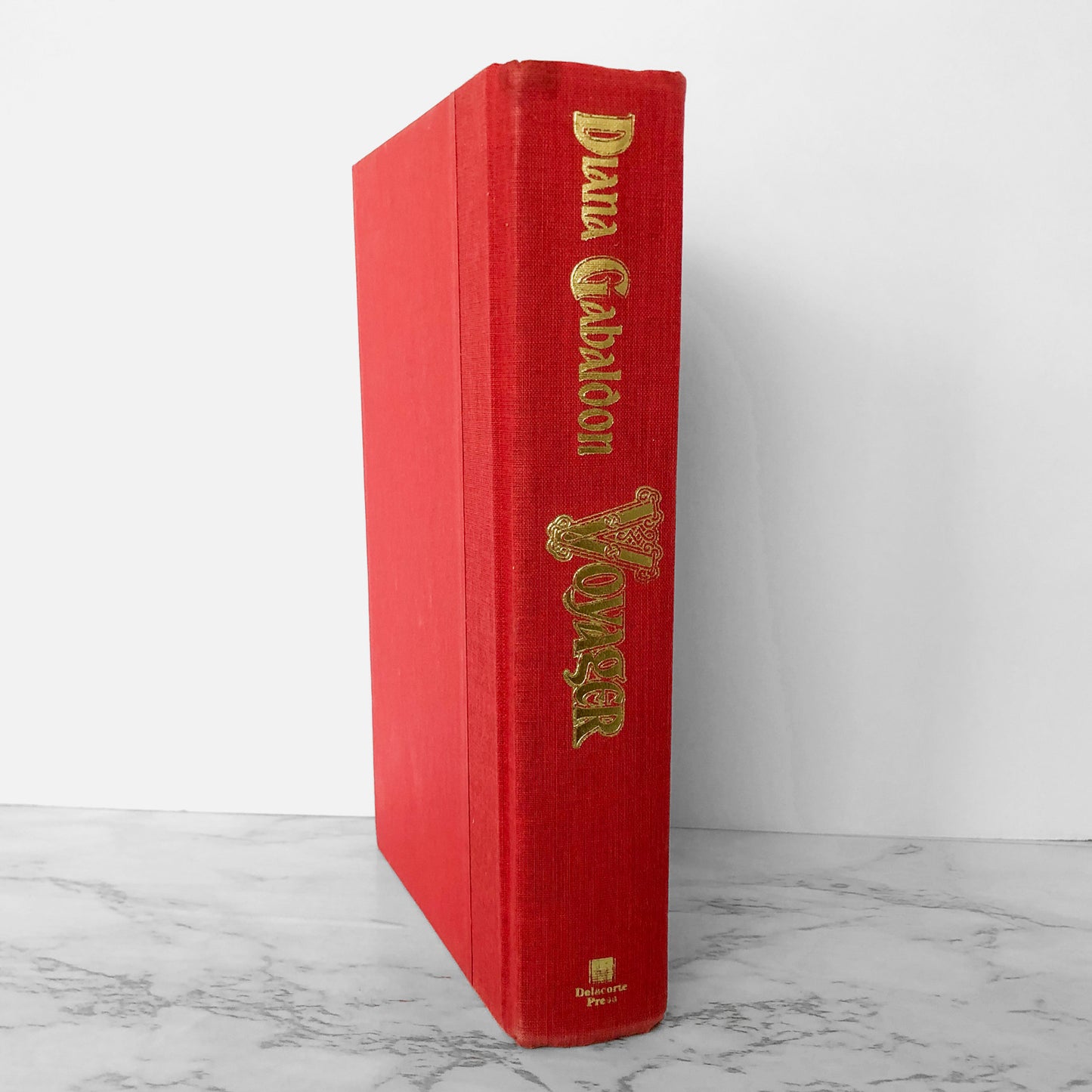 Voyager by Diana Gabaldon SIGNED! [FIRST EDITION] 1994 Outlander #3