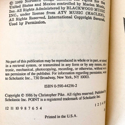 Weekend by Christopher Pike [FIRST EDITION PAPERBACK] 1986 • Point Horror #3