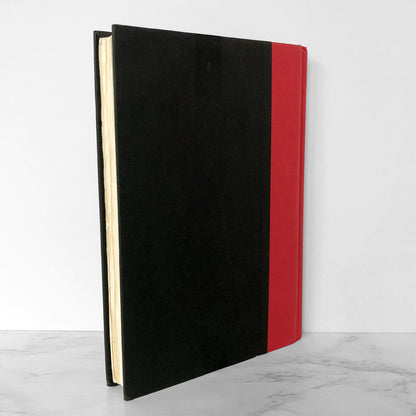 White is For Witching by Helen Oyeyemi [FIRST EDITION / FIRST PRINTING] 2009