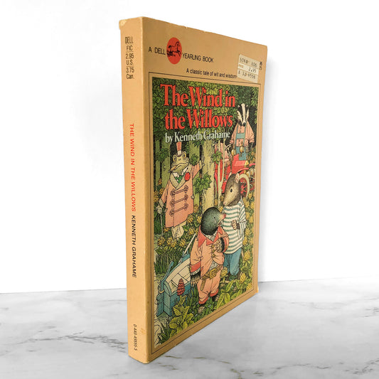The Wind in the Willows by Kenneth Grahame [TRADE PAPERBACK / 1983]
