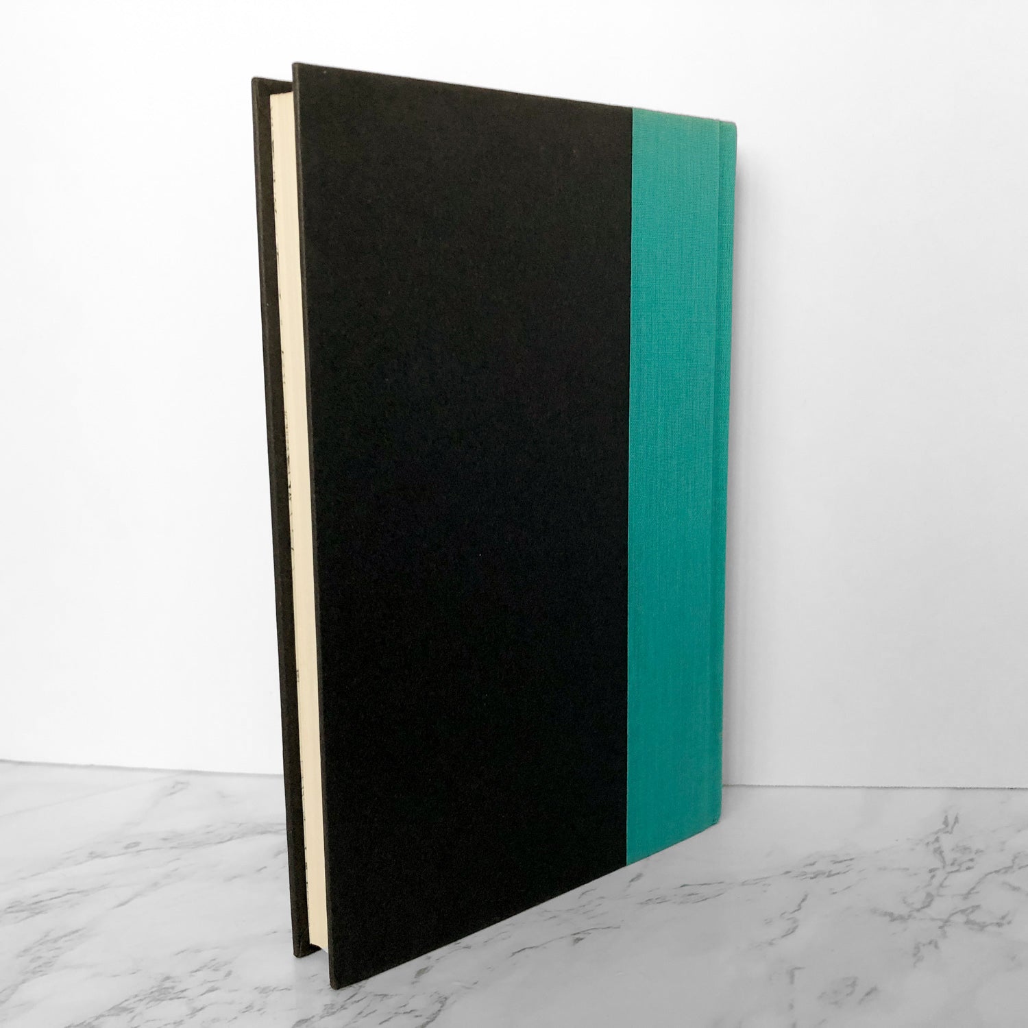 Wise Children by Angela Carter [FIRST EDITION / 2004] - Bookshop Apocalypse