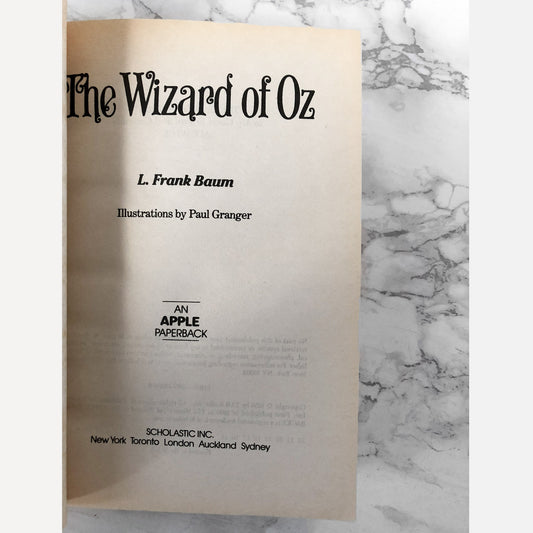 The Wizard of Oz by L. Frank Baum [TRADE PAPERBACK / 1989]