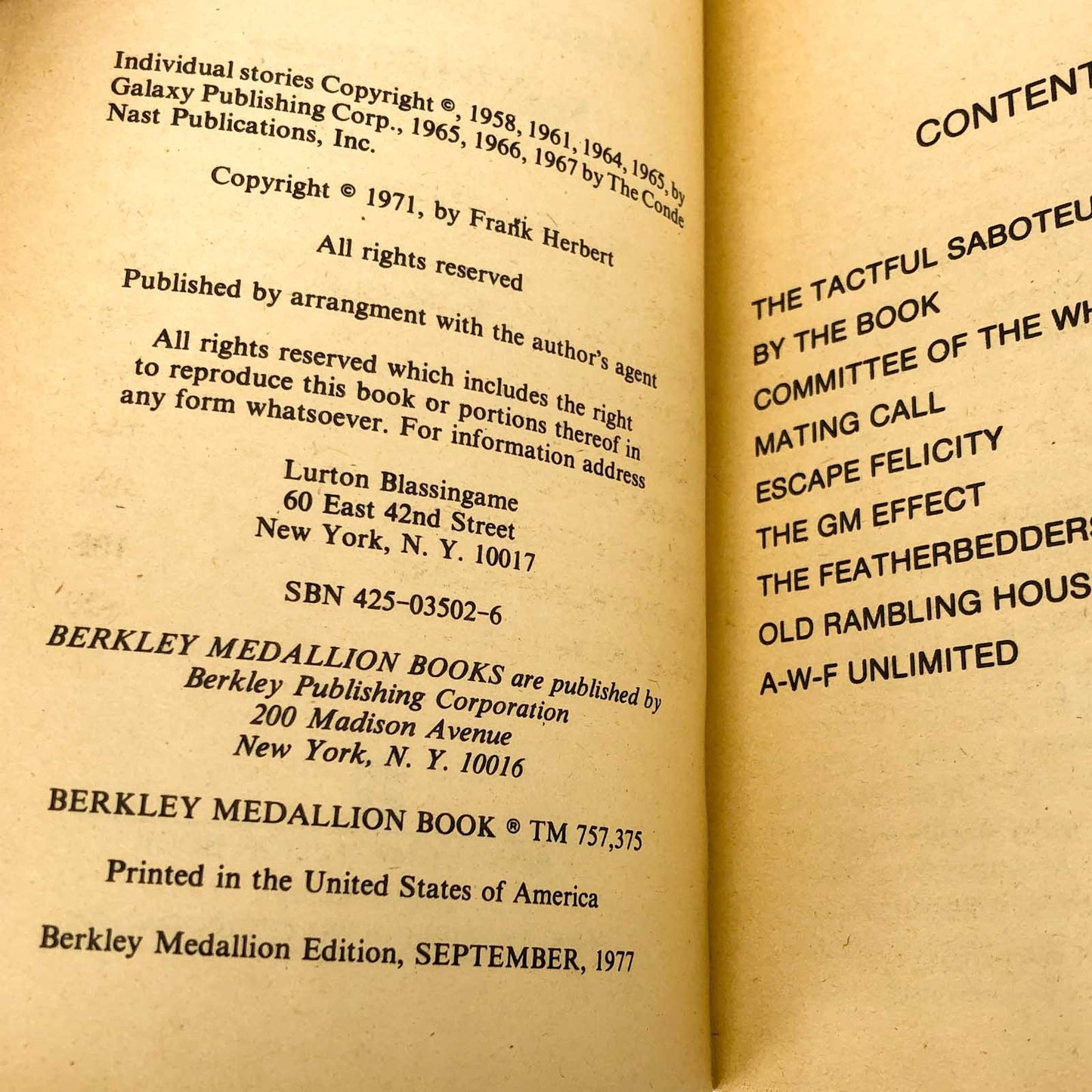 The Worlds of Frank Herbert [1977 PAPERBACK] Berkley Medallion