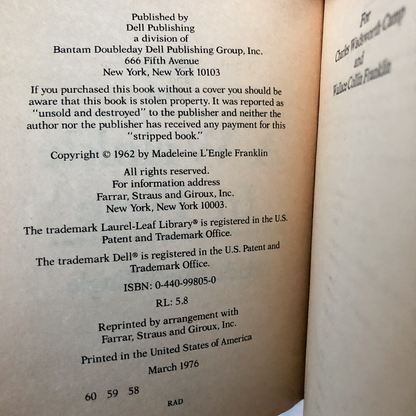 A Wrinkle in Time by Madeleine L'Engle [1976 PAPERBACK] - Bookshop Apocalypse