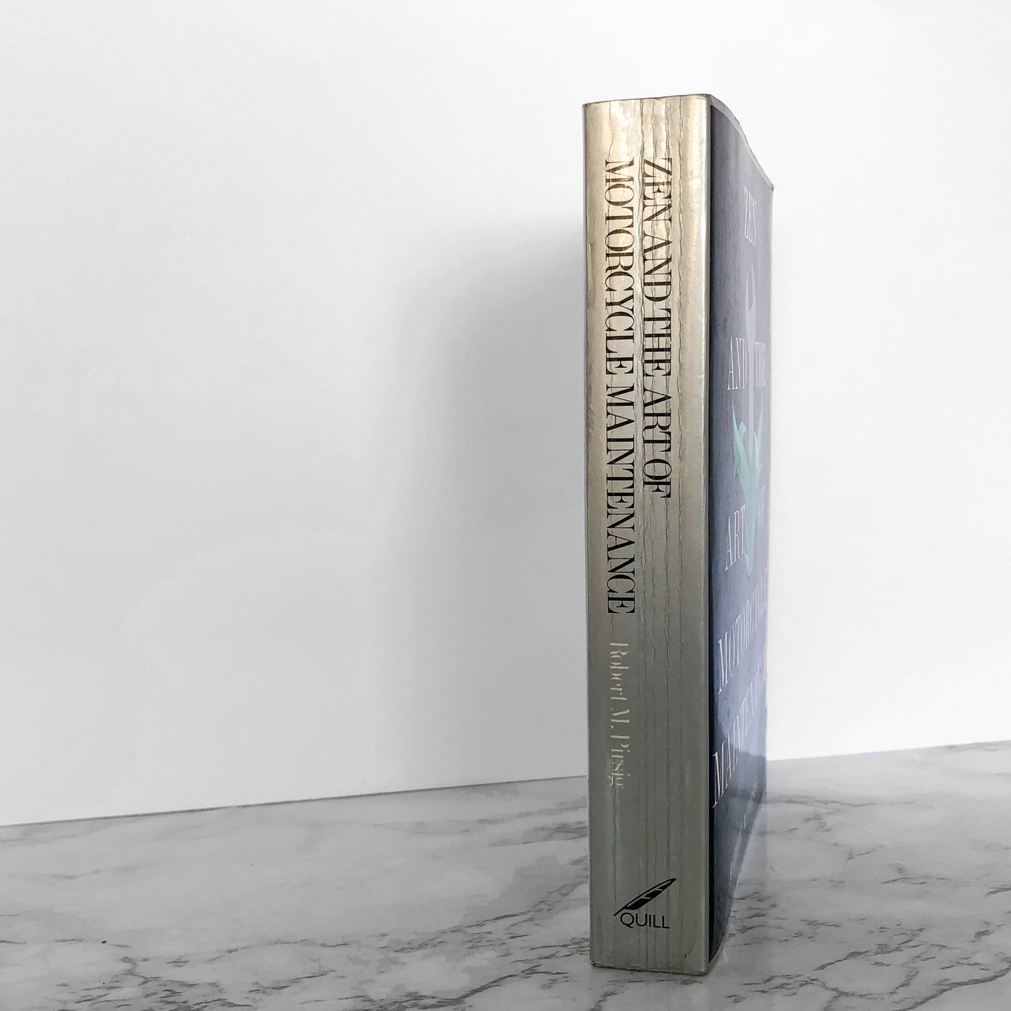 Zen and the Art of Motorcycle Maintenance by Robert M. Pirsig [TRADE PAPERBACK / 1979]